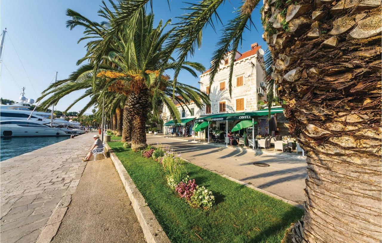 Nice Apartment In Cavtat With Wifi Esterno foto