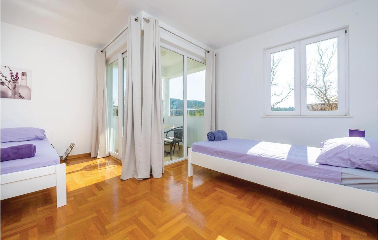 Nice Apartment In Cavtat With Wifi Esterno foto