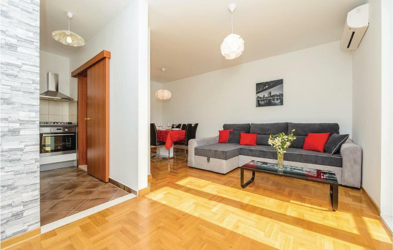 Nice Apartment In Cavtat With Wifi Esterno foto